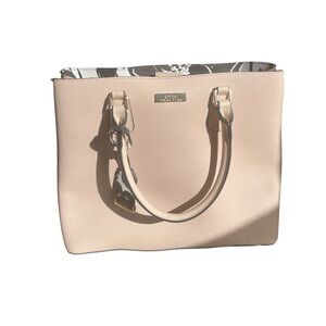 Trina Turk Beige Hand Bag Tote Floral Interior Gold Hardware Purse Snap